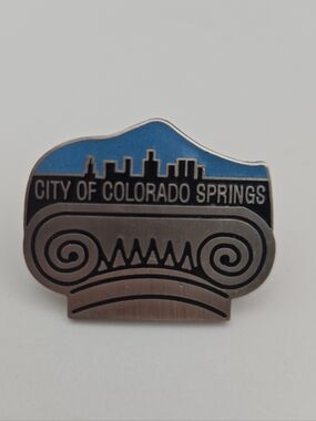 Colorado Springs Skyline Lapel Pin Blue Silver Tone Travel Souvenir 1”